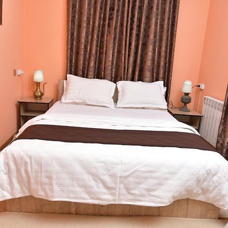 Mulberry Hotel Tashkent Luaran gambar