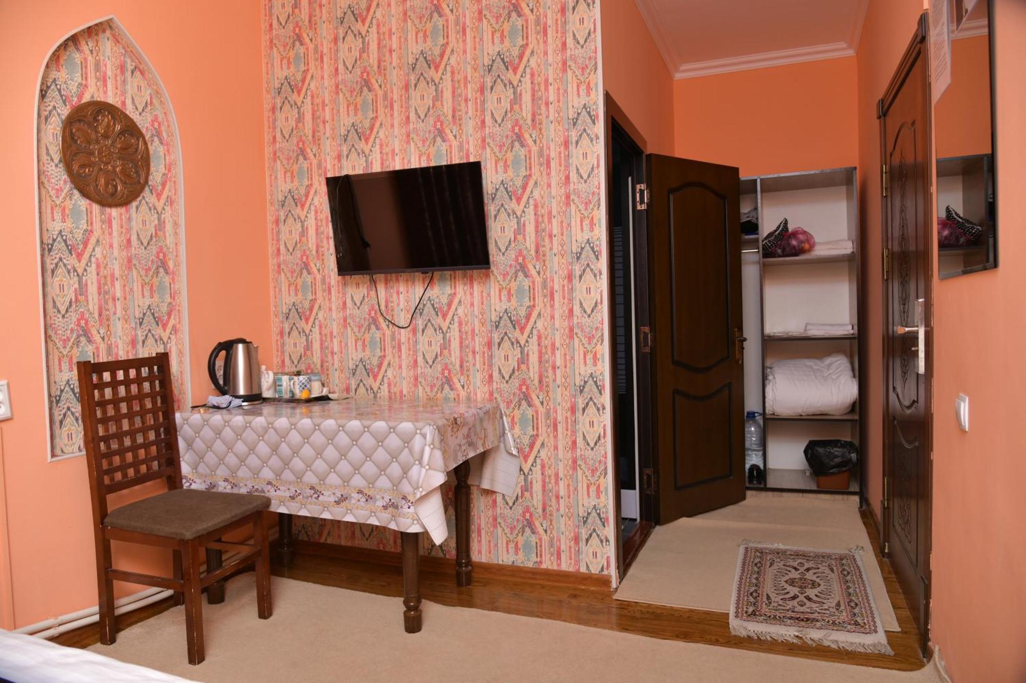 Mulberry Hotel Tashkent Luaran gambar